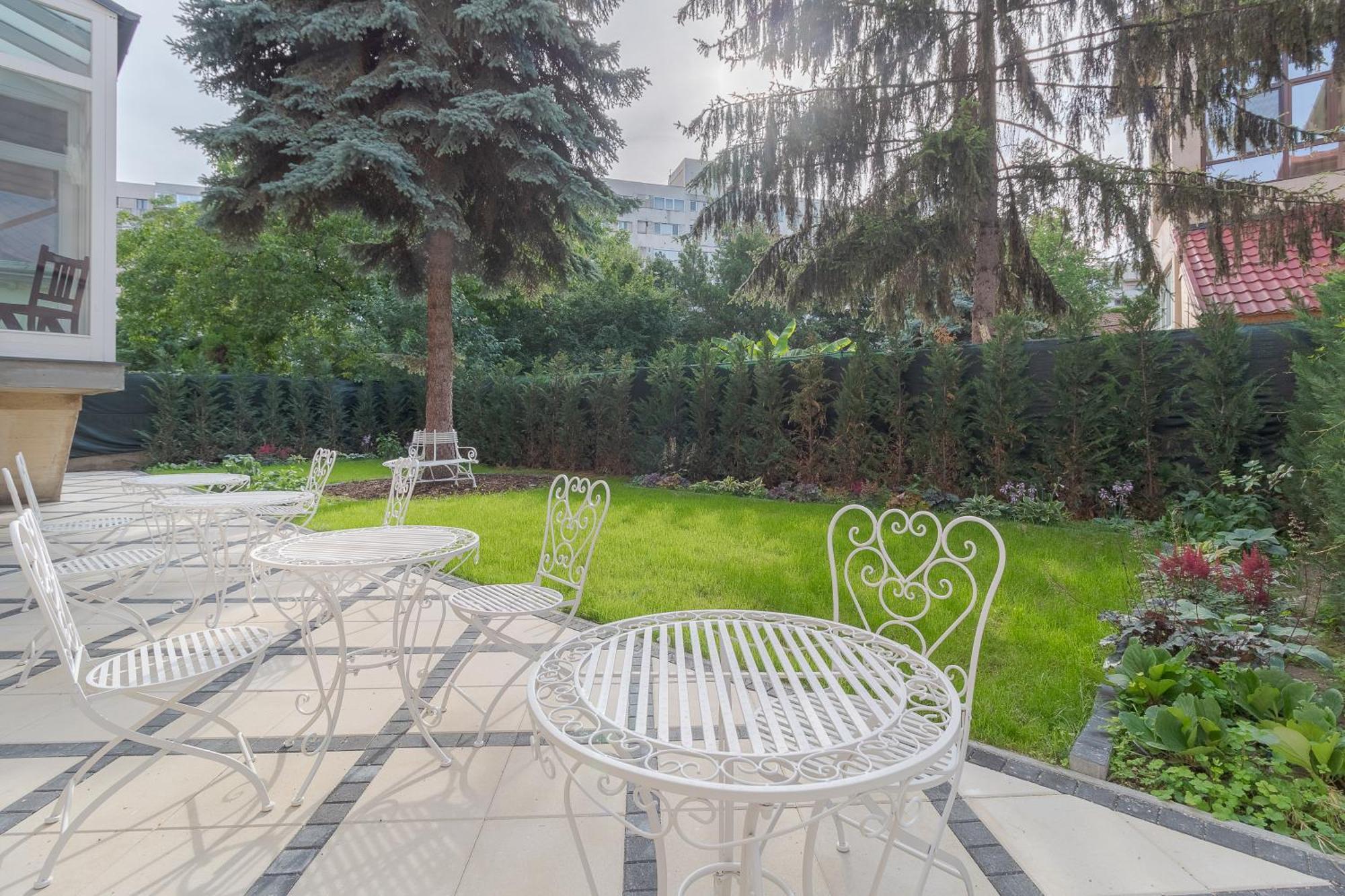 Arta Residence Oradea Bagian luar foto