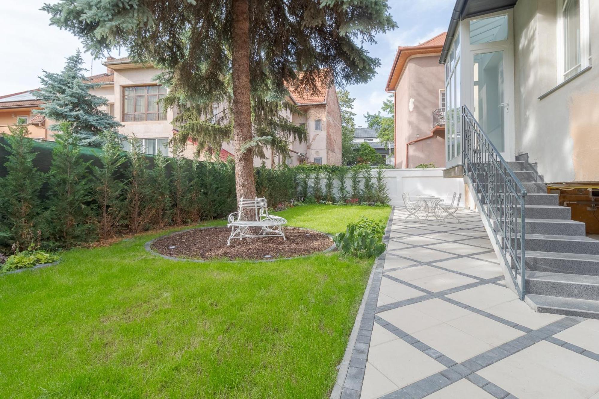 Arta Residence Oradea Bagian luar foto