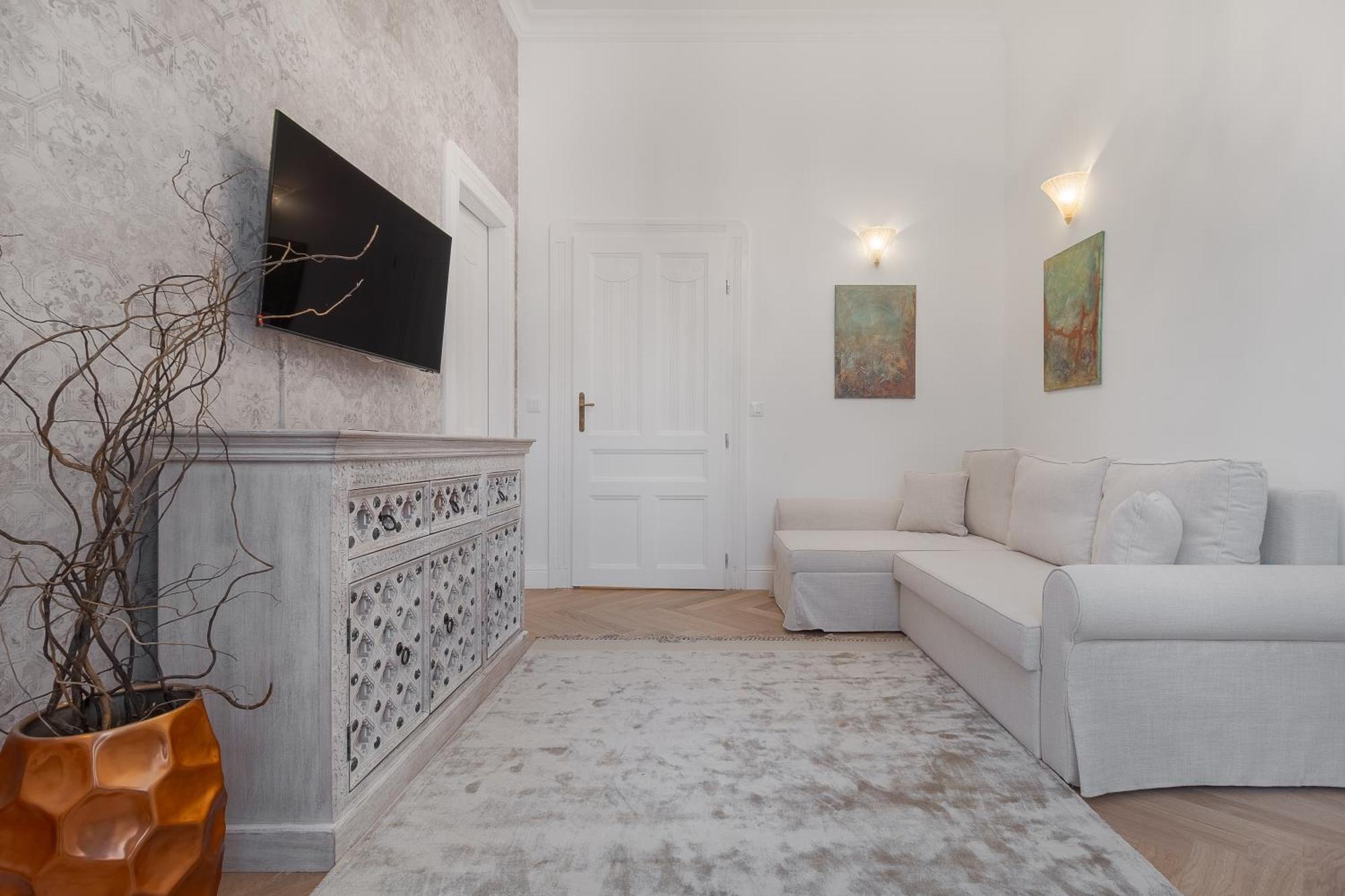 Arta Residence Oradea Bagian luar foto