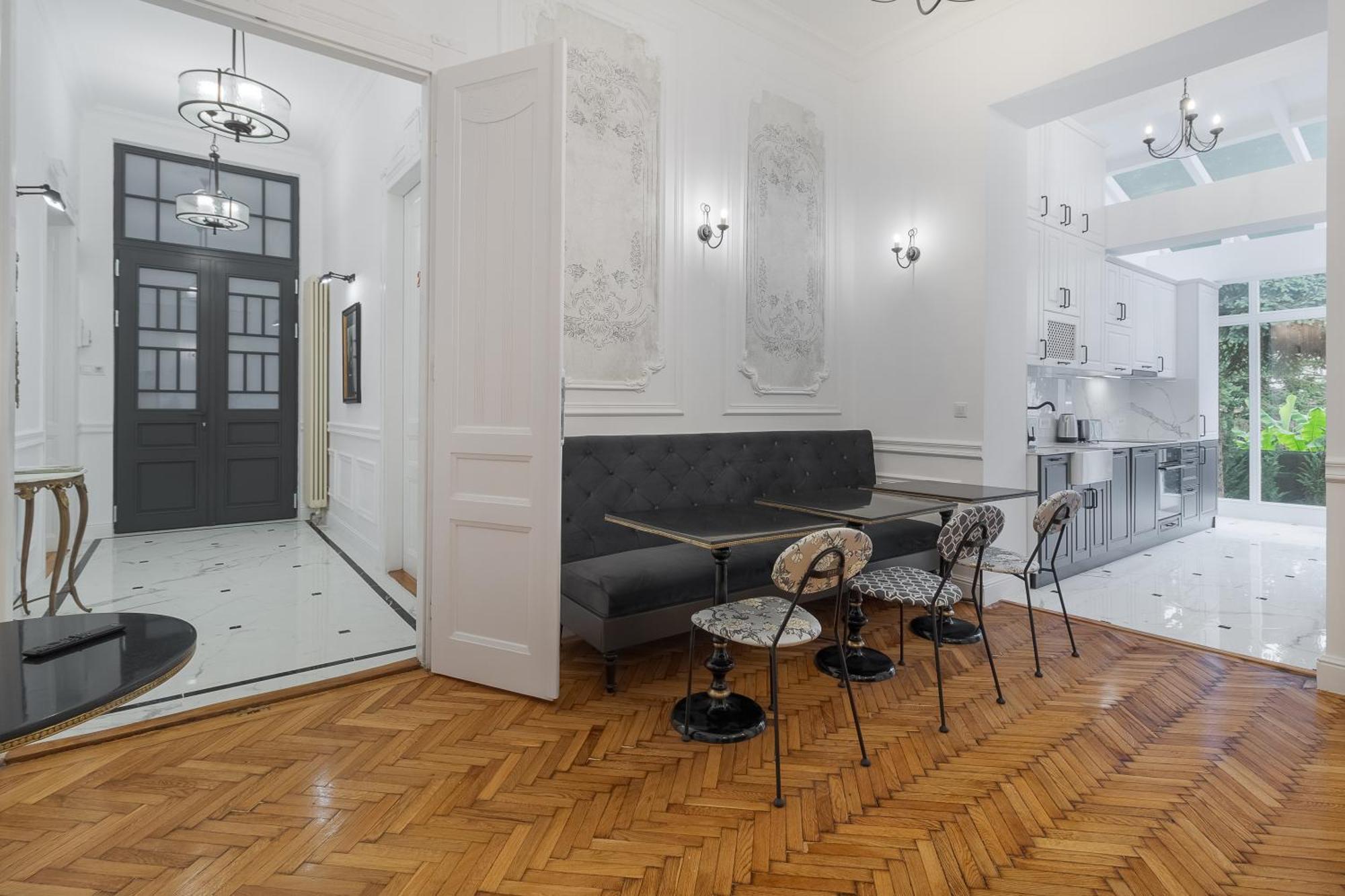 Arta Residence Oradea Bagian luar foto